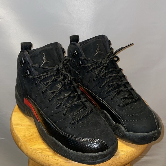 Air Jordan 12 Retro (Black & Pink) - Picture 7 of 8